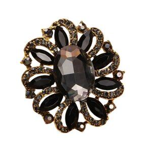 Vintage Rhinestone Brooch Pin Black Crystals Oval Floral Design Gold-Tone